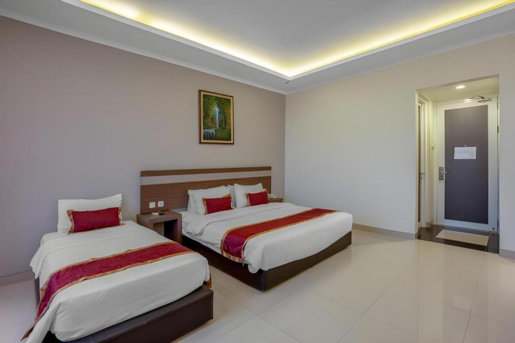 Raffleshom Hotel Bandung Extérieur photo