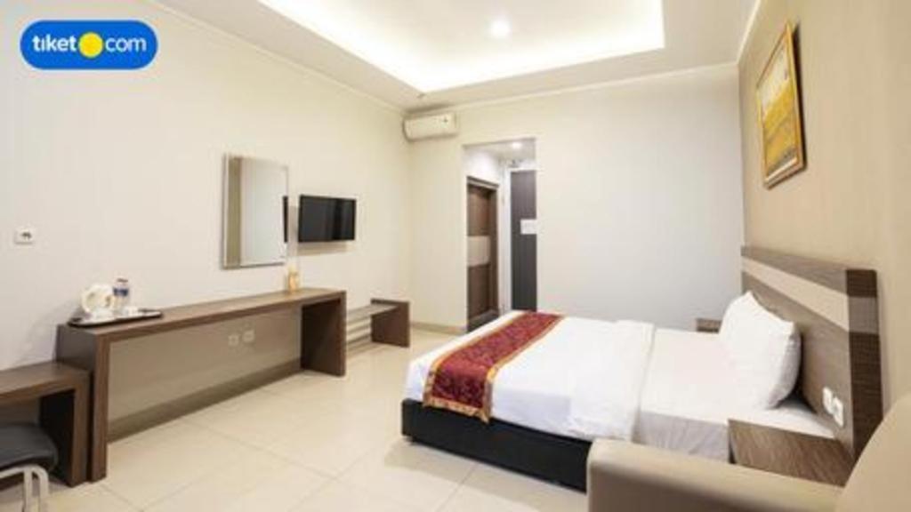 Raffleshom Hotel Bandung Extérieur photo