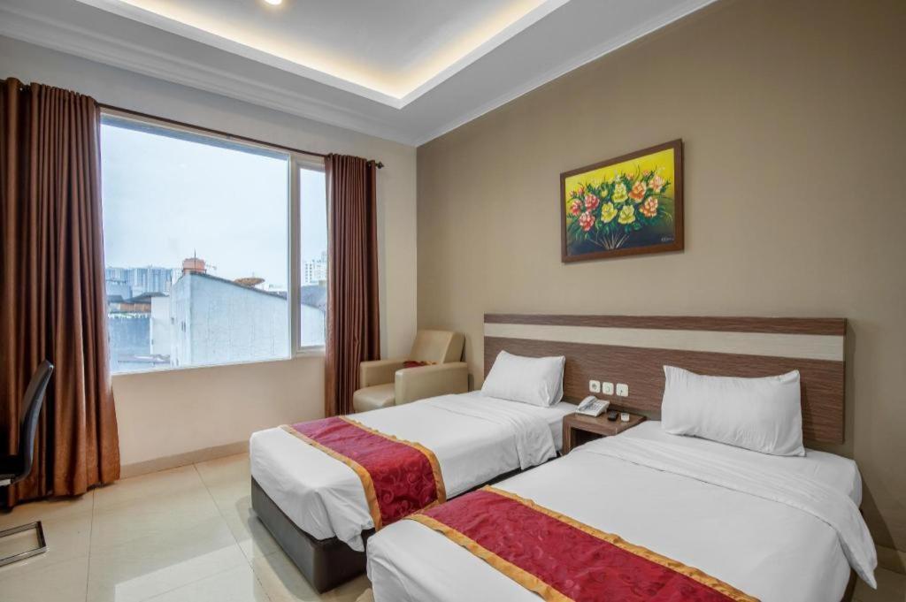Raffleshom Hotel Bandung Extérieur photo