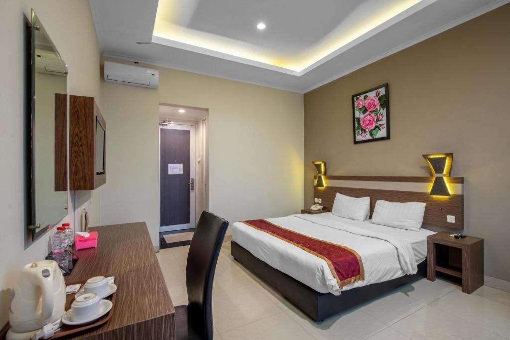 Raffleshom Hotel Bandung Extérieur photo