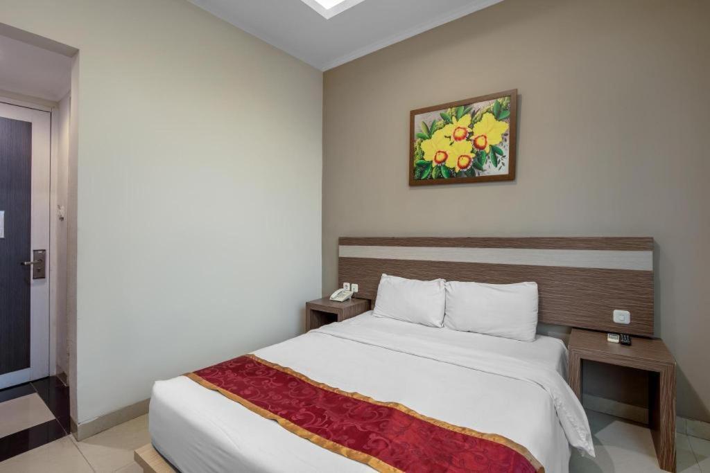Raffleshom Hotel Bandung Extérieur photo